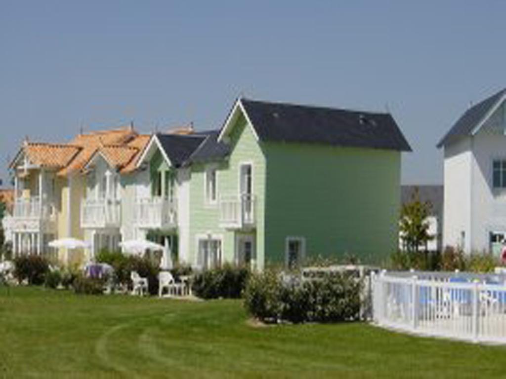 3 Bedrooms Holiday Home Golf Resort Port-Bourgenay Talmont-Saint-Hilaire Экстерьер фото